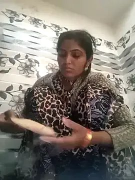 LUCKY_cut on StripChat