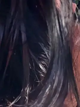 Lucky_Flora on StripChat