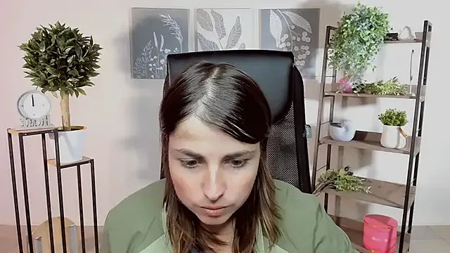 MartaEdams on StripChat