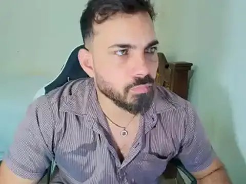 max_love255 on StripChat