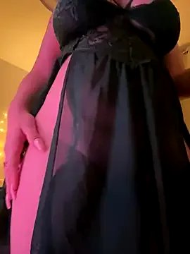 Megan_off on StripChat