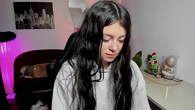 Meghan320 on StripChat