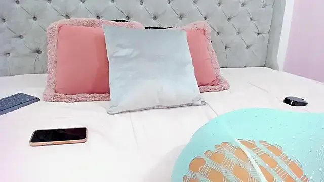 melevansxs on StripChat 