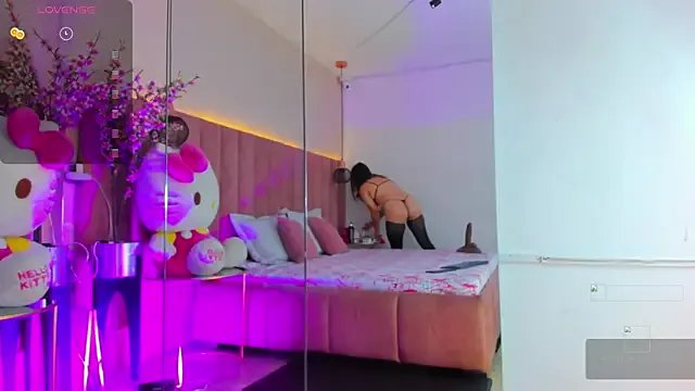 MeliissaAdamss on StripChat