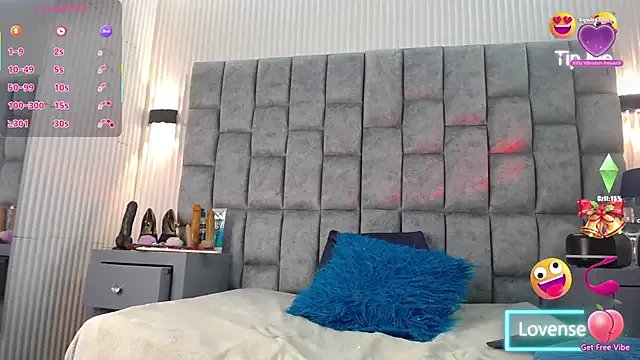 melo_deborah on StripChat