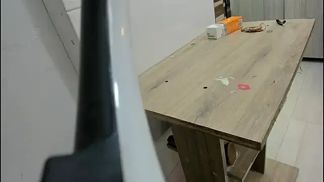 Mhelanny2 on StripChat