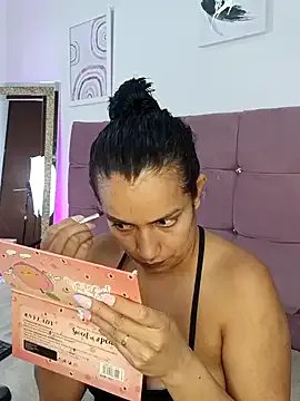 MiaKleinX on StripChat