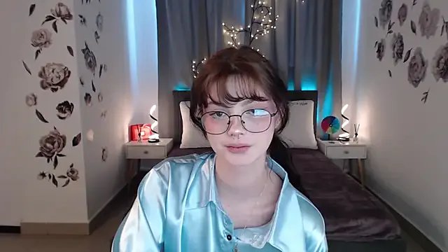 MileyRood on StripChat