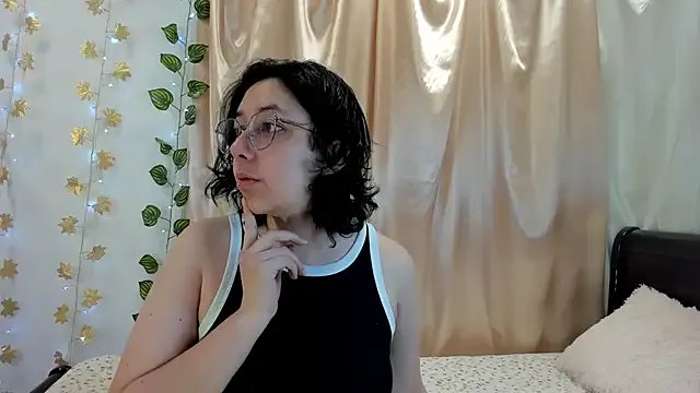 Milie_yue on StripChat 