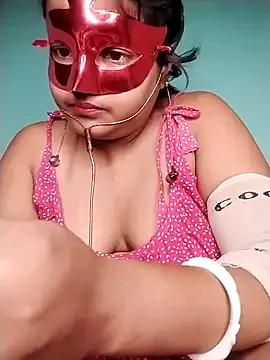 mimi87hoty on StripChat 