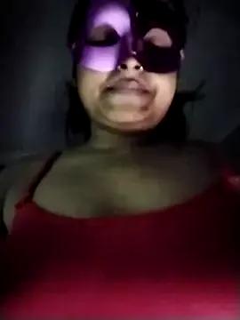 mimi87hoty on StripChat 