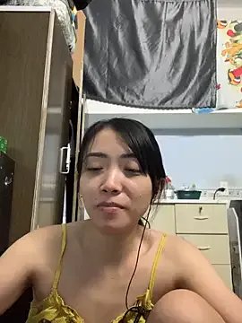 Minee1202 on StripChat