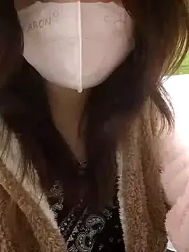 miniiceyya on StripChat