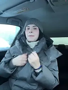 MiraReach on StripChat