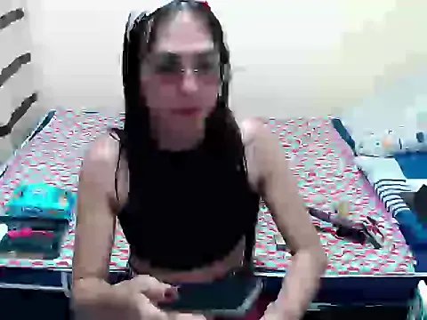 missblu on StripChat 