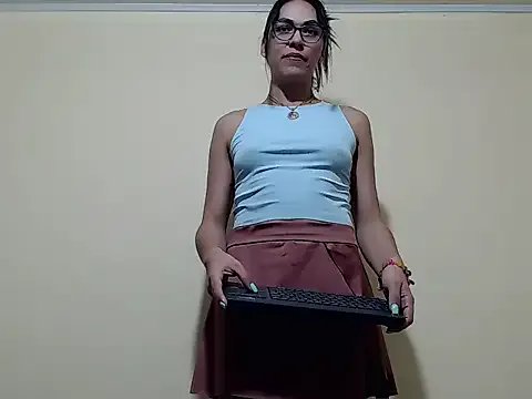 missblu on StripChat 