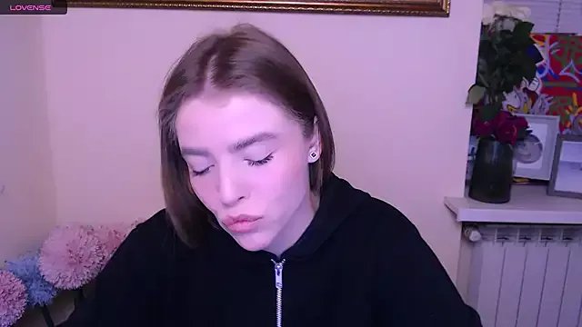 MissOliviaa_ on StripChat 