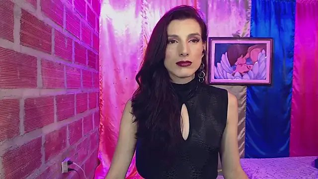 Moira-Hot on StripChat