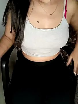 Ms_Neera on StripChat