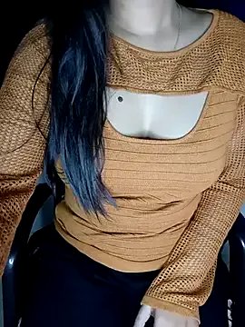 Ms_Neera on StripChat