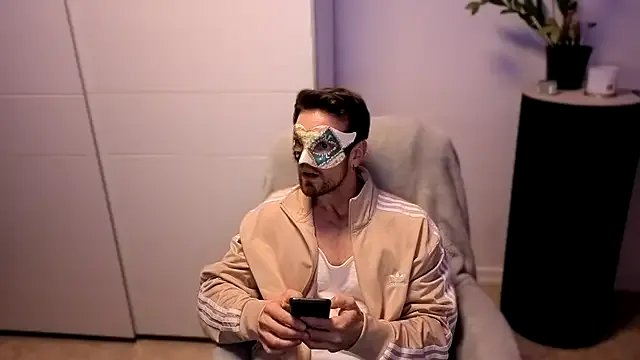 Mystery_Mark on StripChat