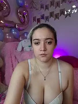 NaomiShimizu — Freechat on StripChat