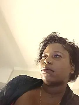 Nattybae009 on StripChat