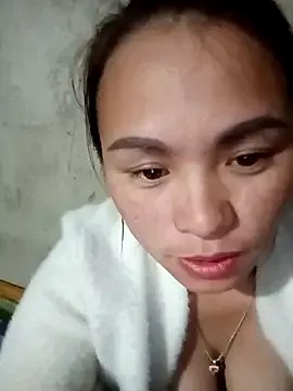 ngaytho004 on StripChat