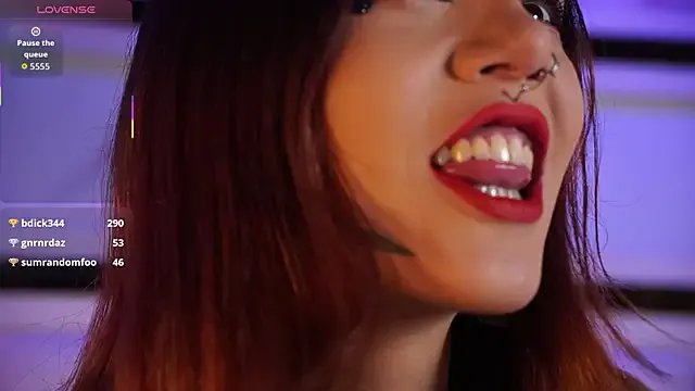 nix_wolf on StripChat