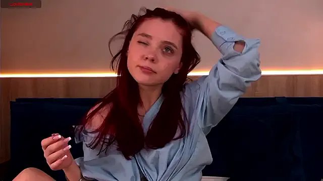 Nora__Ray on StripChat