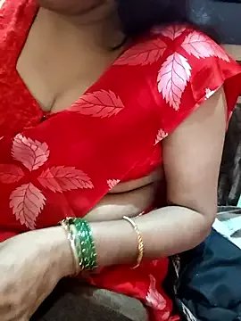 O_My_GoodnesS on StripChat