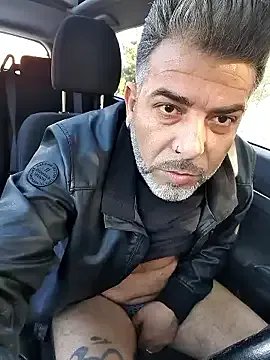 Omar_Grey on StripChat