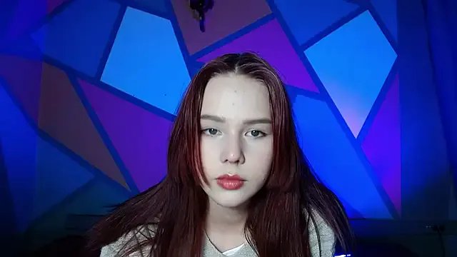 onessandra on StripChat