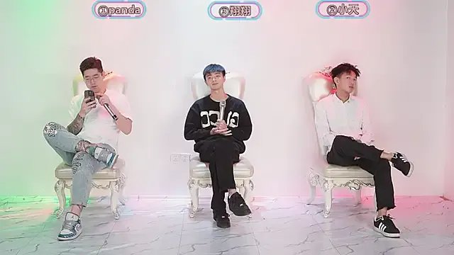 OUBA-boy on StripChat