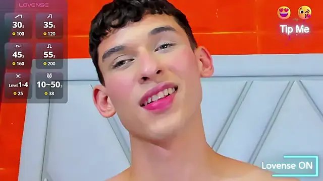 owen-stone on StripChat