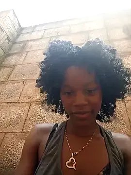 Petite_li on StripChat