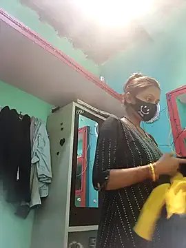 posewith on StripChat