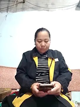 Queen-18200 on StripChat