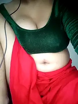 Queen-Nishad on StripChat 