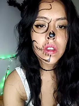 Queen_Ashly on StripChat 