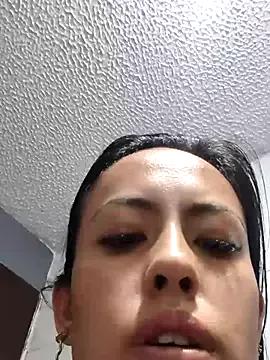 Queen_Ashly on StripChat 