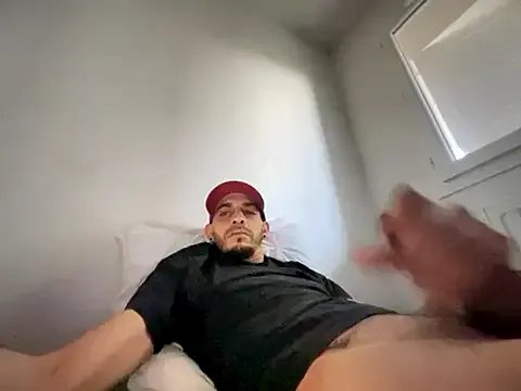 Rebeu313 on StripChat 