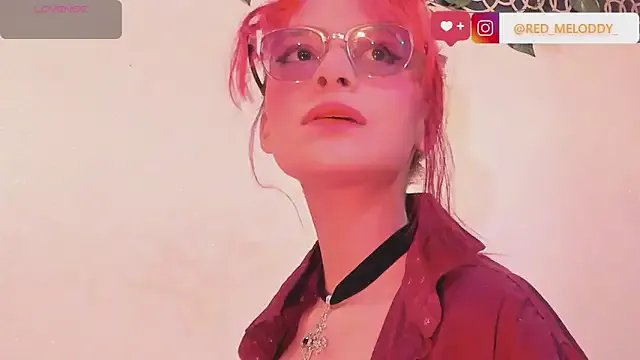 RedMeloddy on StripChat