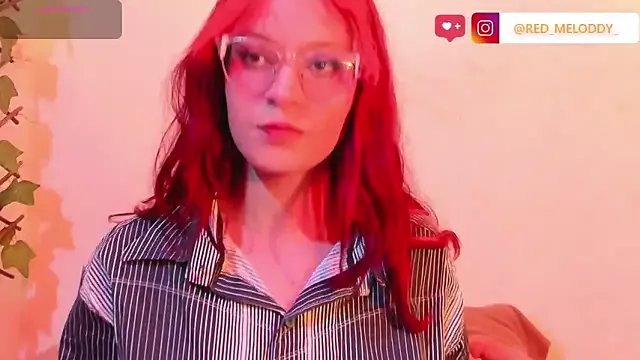 RedMeloddy on StripChat