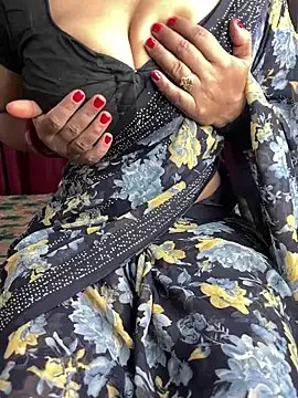 Ritika_janu on StripChat 