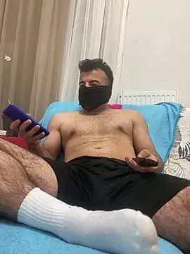 Robin45tr on StripChat