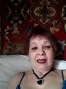 Rose60301 on StripChat