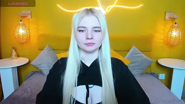 RuthBryant on StripChat