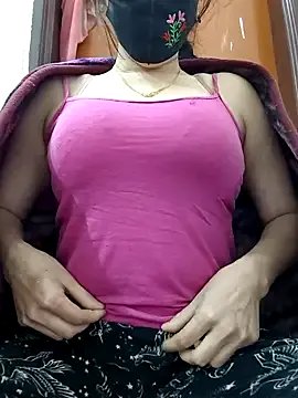 Saanvi-Sen on StripChat