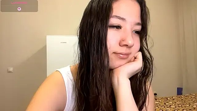 Sakuravice on StripChat